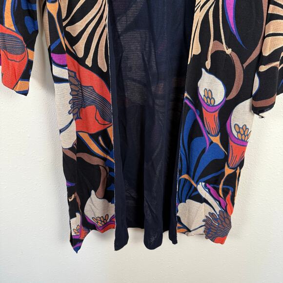 Chico's Womens Open Cardigan Sweater Size 1 (US M/8) Abstract Floral Artsy - Picture 3 of 8